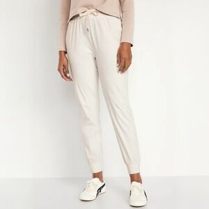 {Old Navy} "High Waisted SleekTech Joggers" Wishbone Tapered Straight Pants